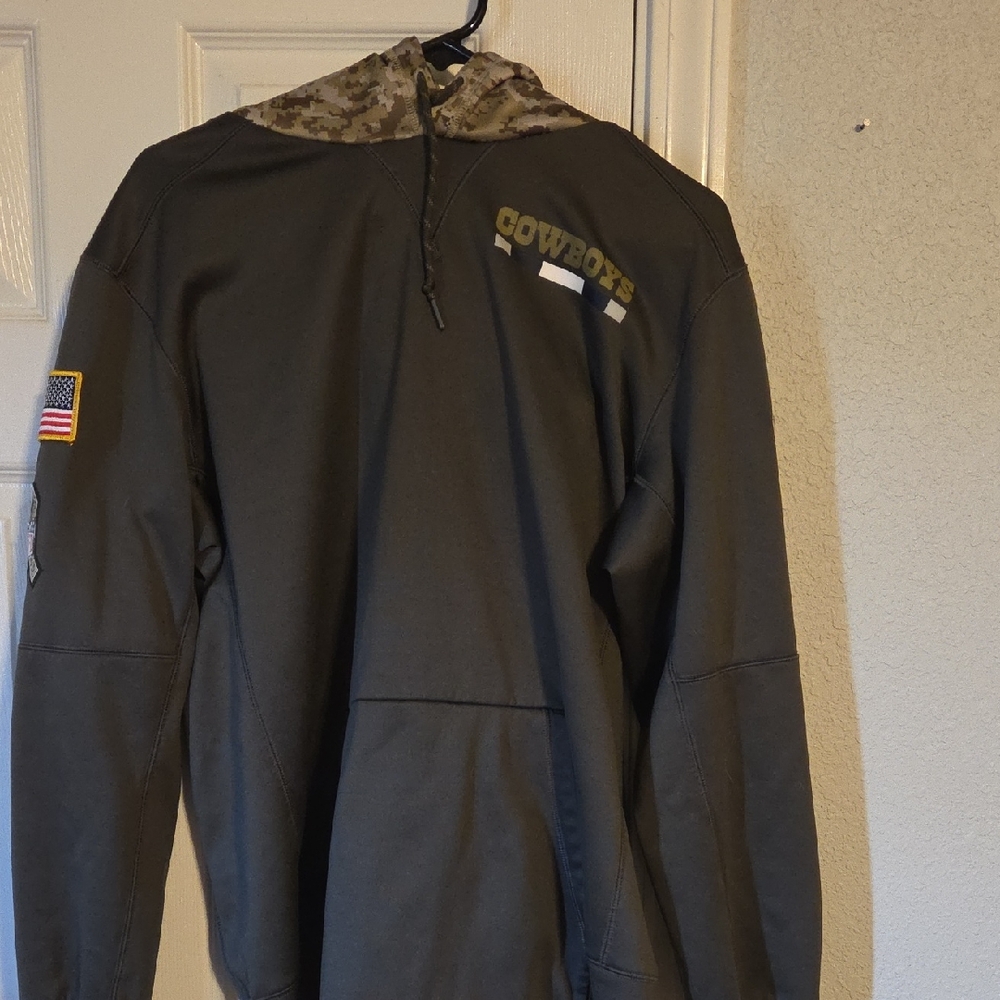 Dallas Cowboys Salute To Service Hoodie